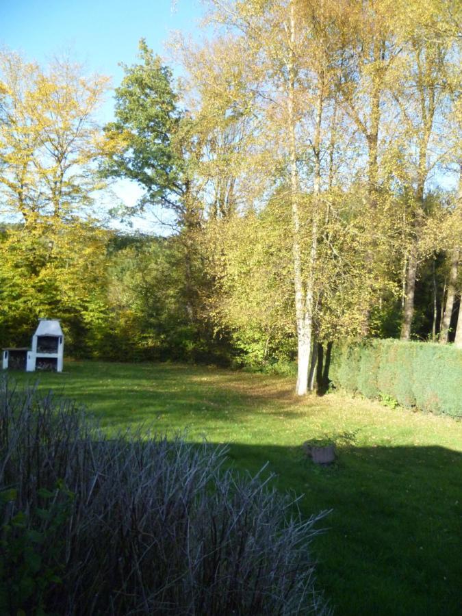 Chalet De La Vallee Des Pres Oignies Buitenkant foto